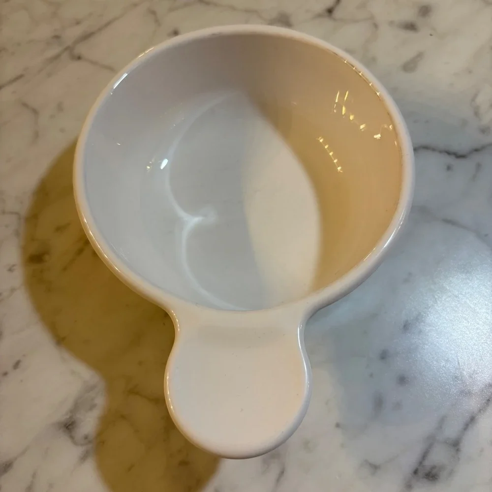 Vintage Corning White Milk Glass Soup Chili Bowl with Tab Handle 15oz Made inUSA